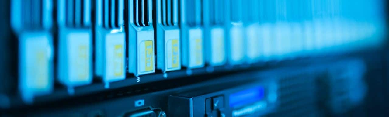 Que deben de cumplir los data centers en naves industriales?