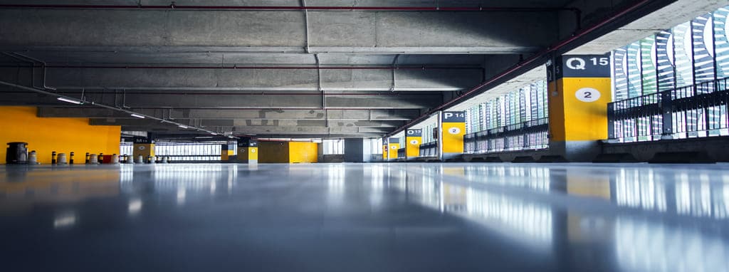 diferencias entre floor flatness y levelness en plantas manufactureras